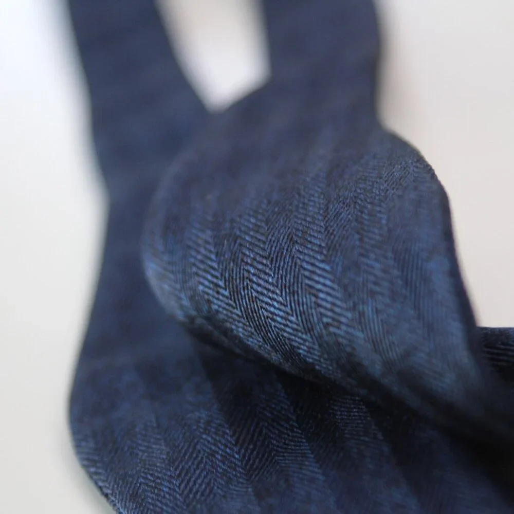 Men's Self-tied Bow Tie 100%Silk Navy Blue Stripes‎ S730